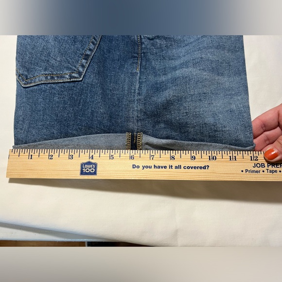 H&M LADIES DENIM CUFFED SHORTS NWOT - Picture 7 of 9